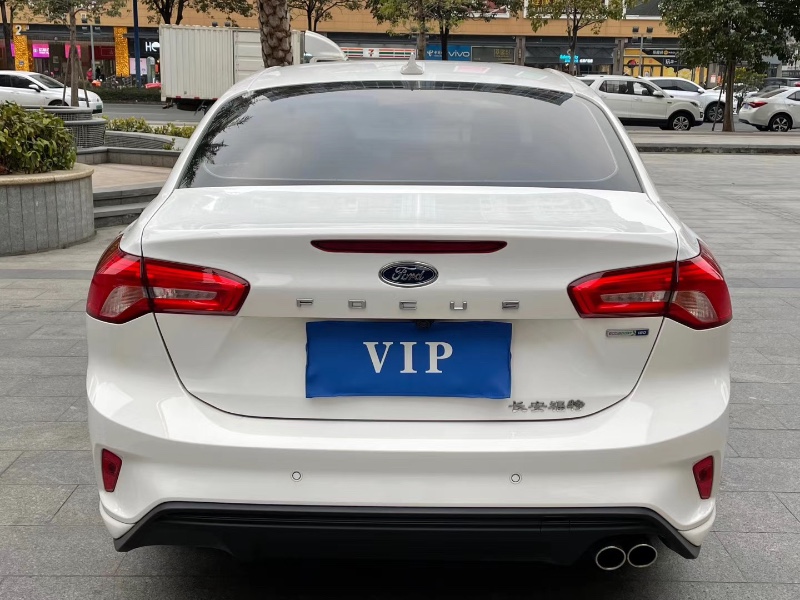 佛山20年福特福克斯1