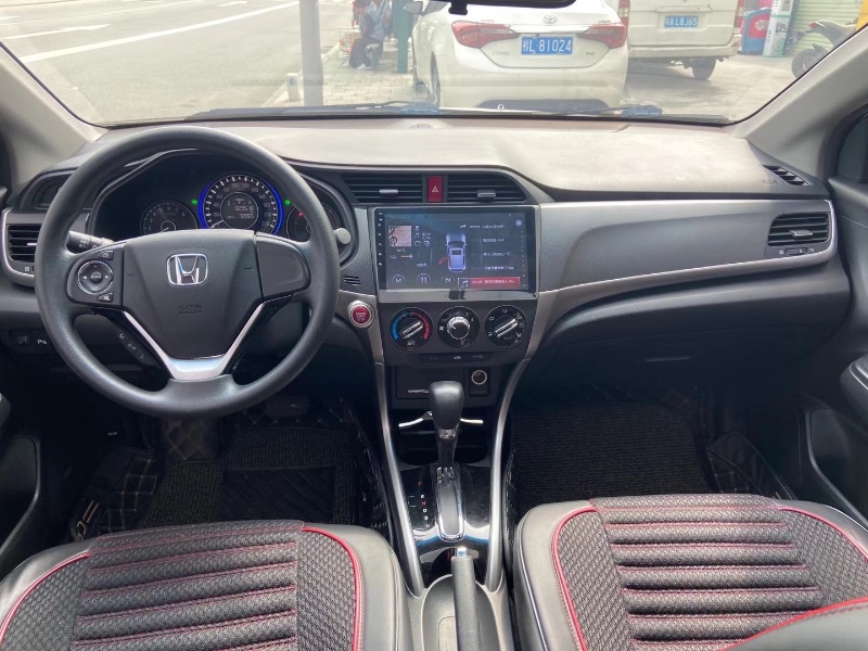 广州18年本田凌派8