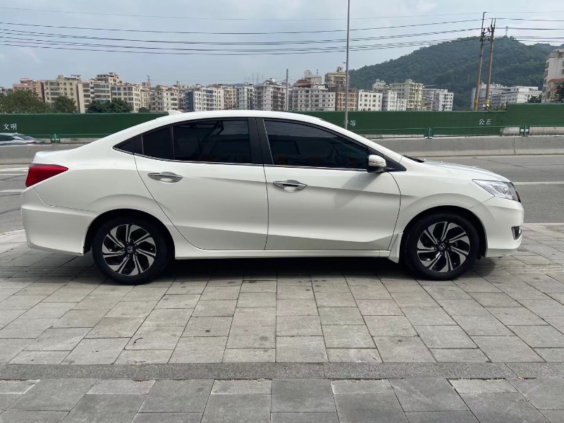 广州18年本田凌派4