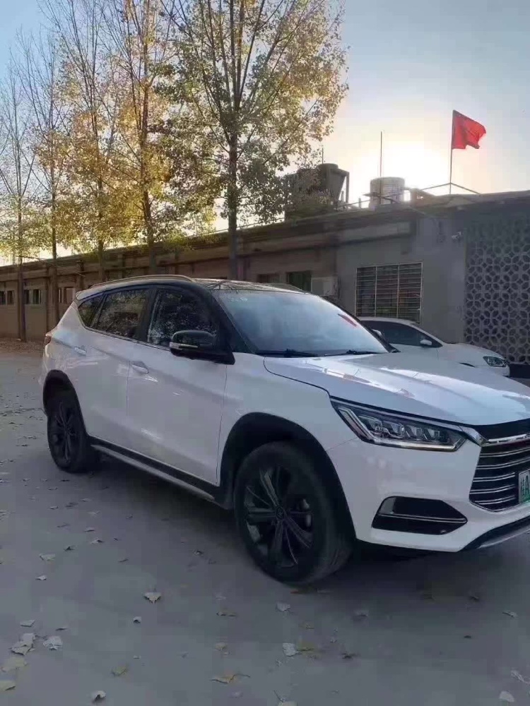 保定19年比亚迪宋7