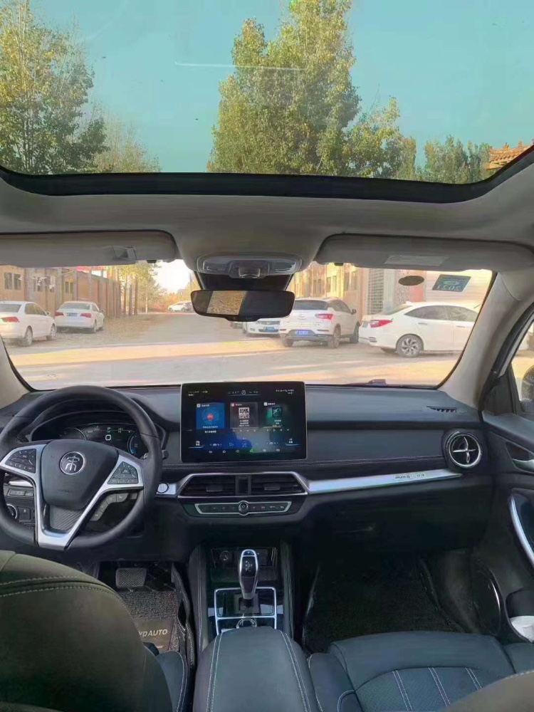 保定19年比亚迪宋9