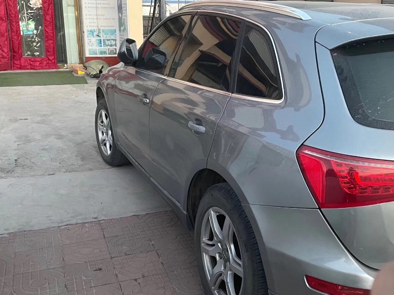 济南11年奥迪Q56