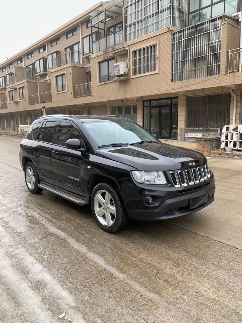 徐州12年Jeep指南者3