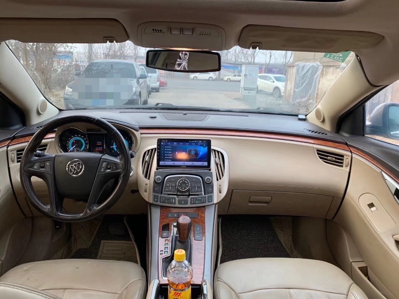 济南10年别克君越1