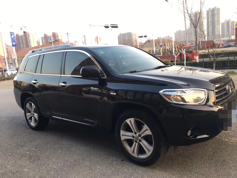 济南12年丰田汉兰达8