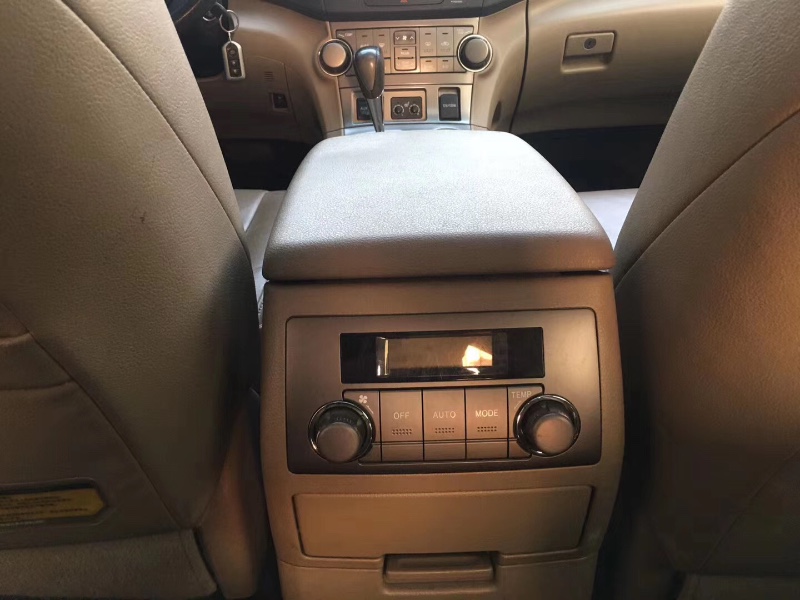 济南12年丰田汉兰达1