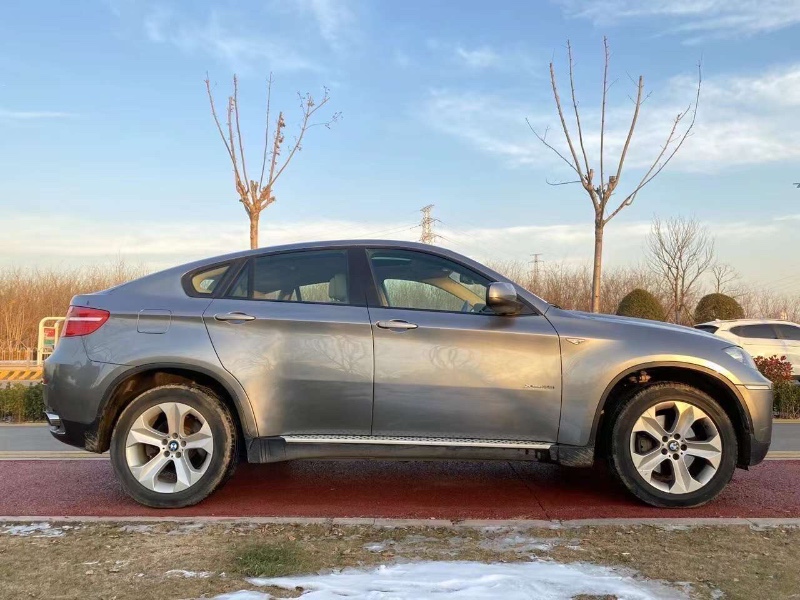 济南08年宝马X63