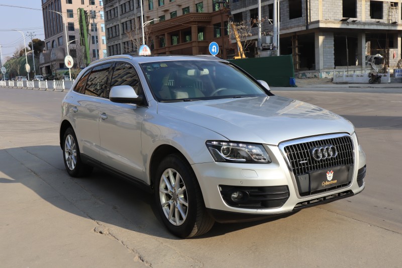 保定12年奥迪Q57