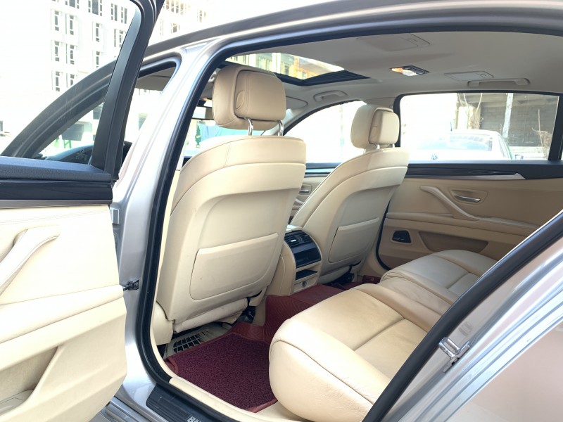 保定12年宝马5系2