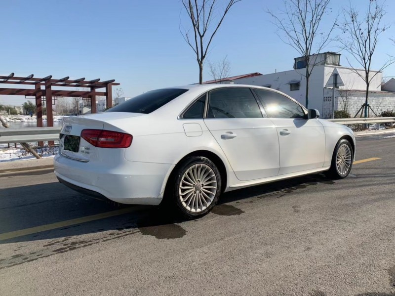 徐州15年奥迪A4L9