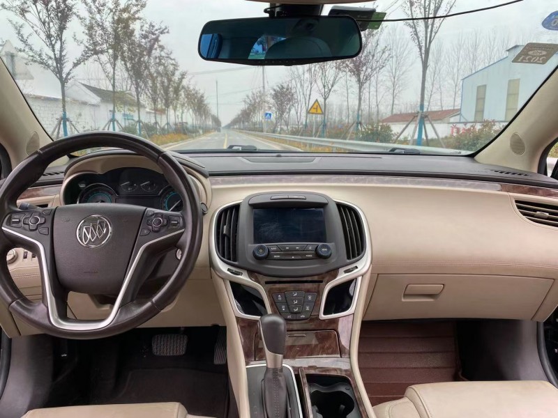 徐州15年别克君越5