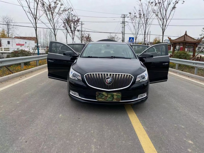 徐州15年别克君越8