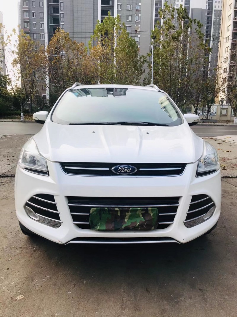 徐州15年福特翼虎9