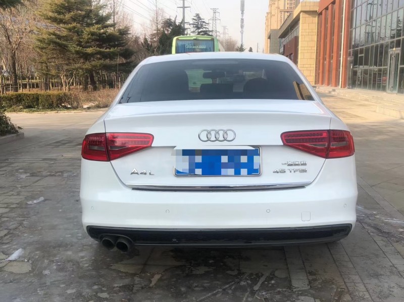 青岛16年奥迪A4L4