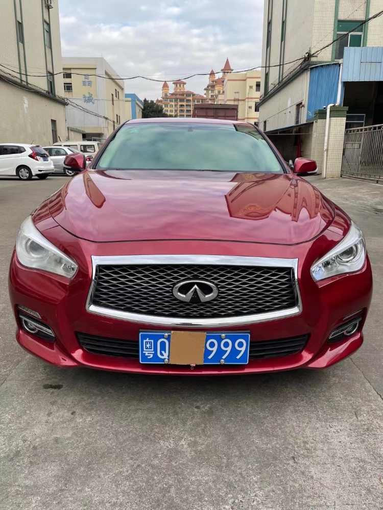 中山15年英菲尼迪Q50L7