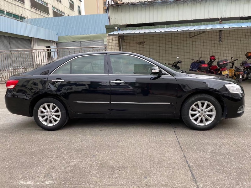 中山10年丰田凯美瑞6