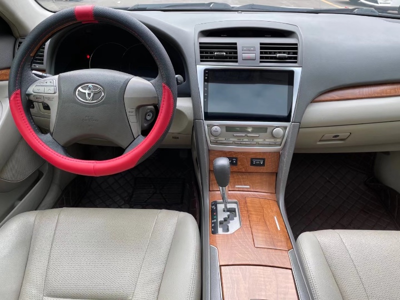 中山10年丰田凯美瑞2