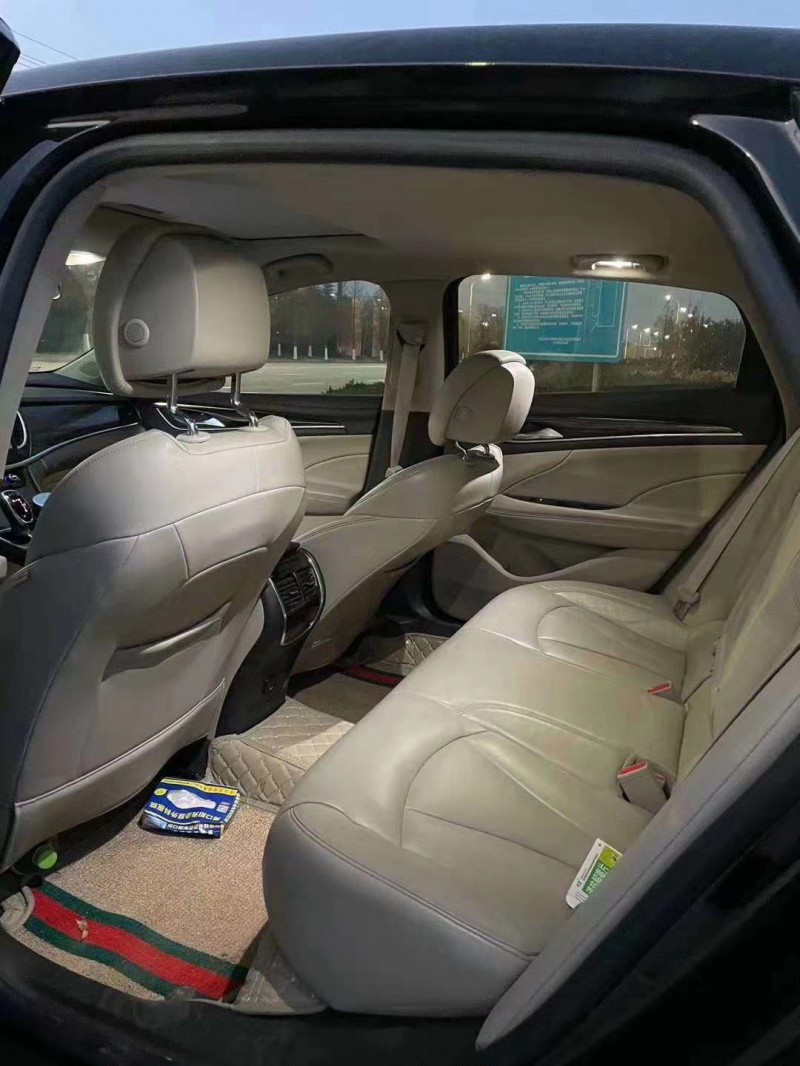 青岛16年别克君越4