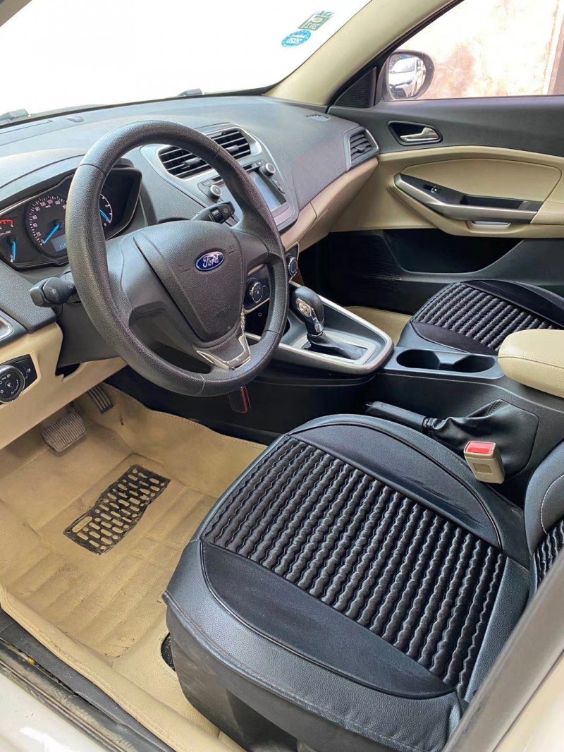 济宁15年福特福睿斯7