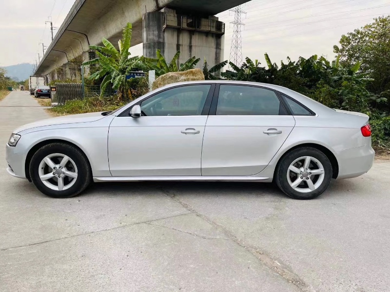 广州14年奥迪A4L3