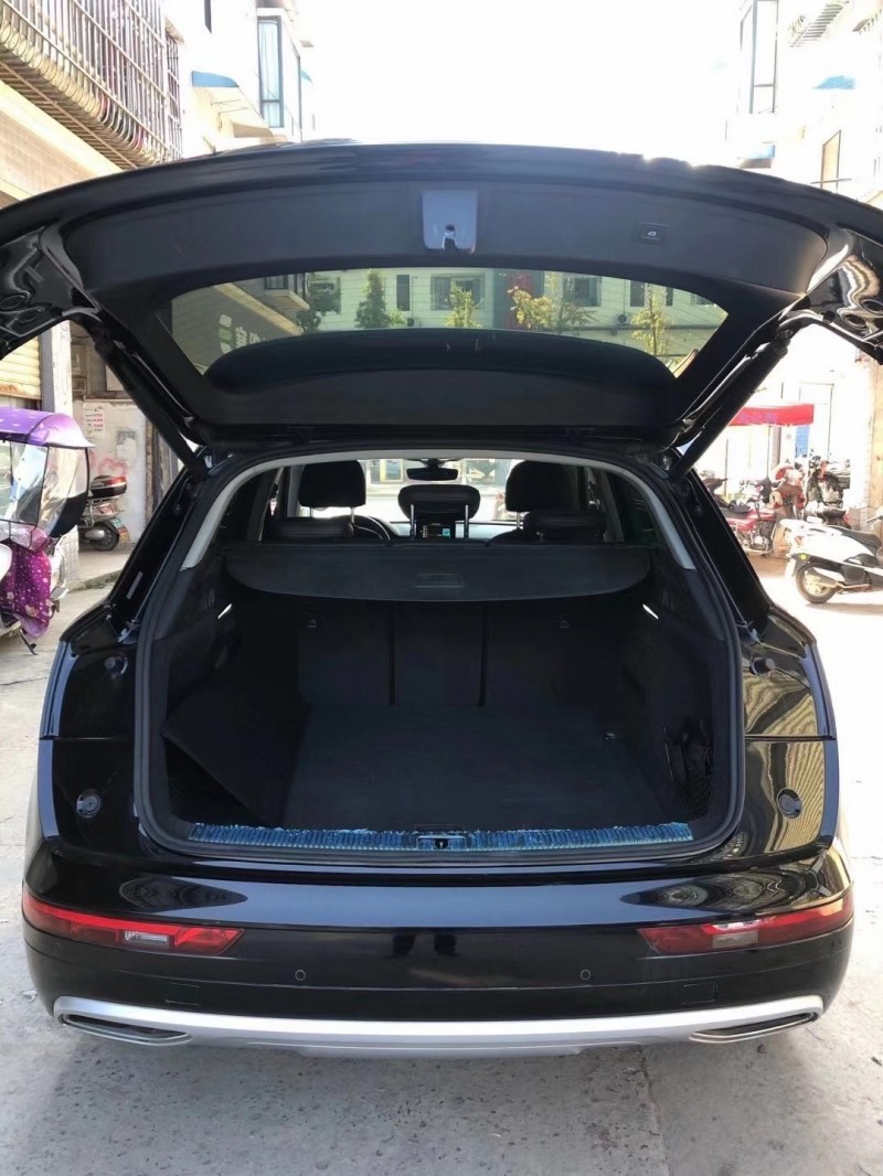 济宁19年奥迪Q59