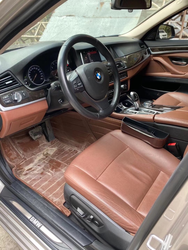 中山17年宝马5系6