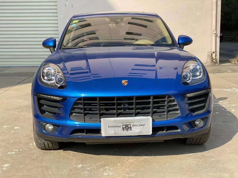 廈門16年保時捷Macan1