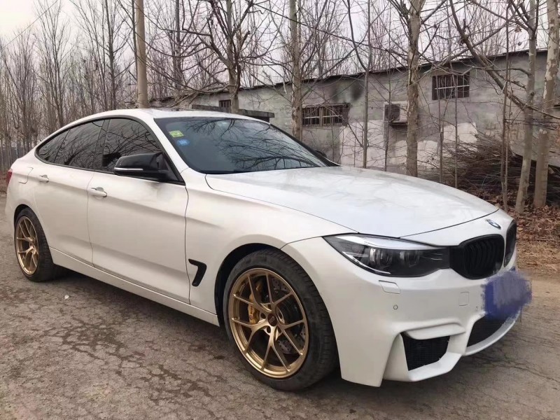 济南16年宝马3系GT2