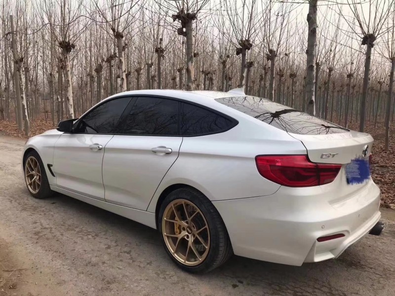 济南16年宝马3系GT9