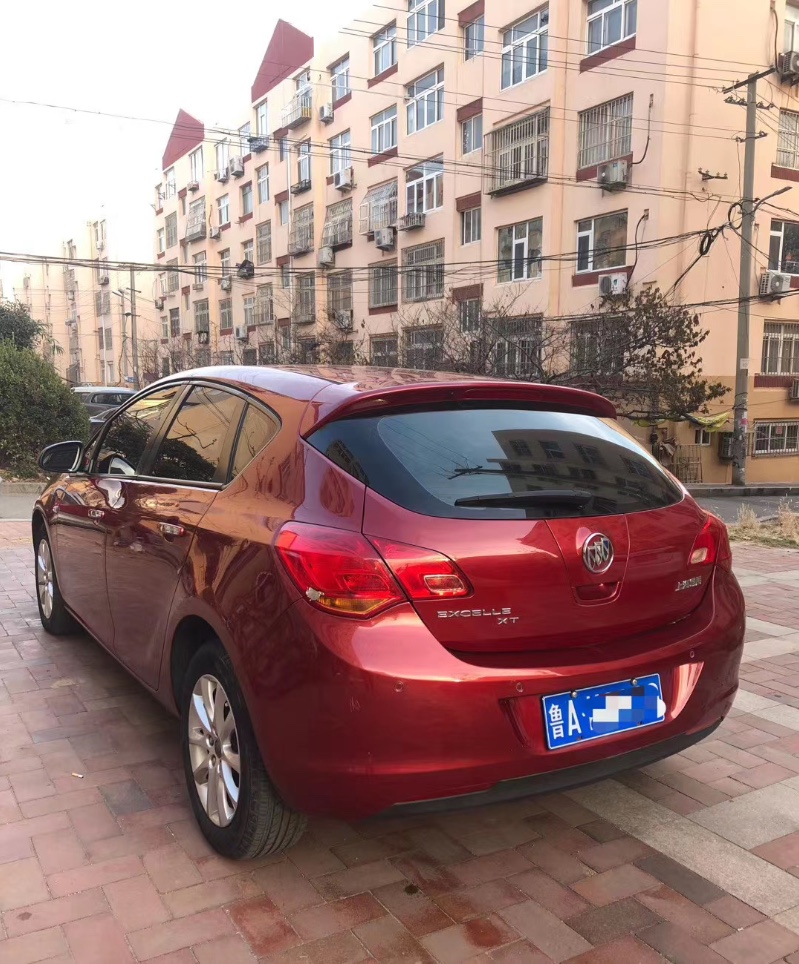 烟台11年别克英朗7