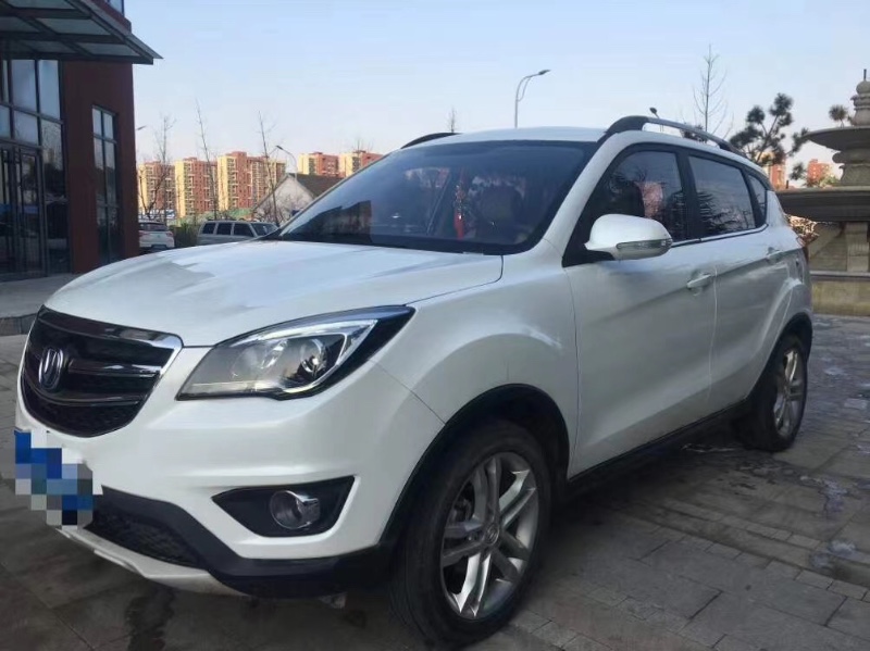 青岛17年长安汽车长安CS353