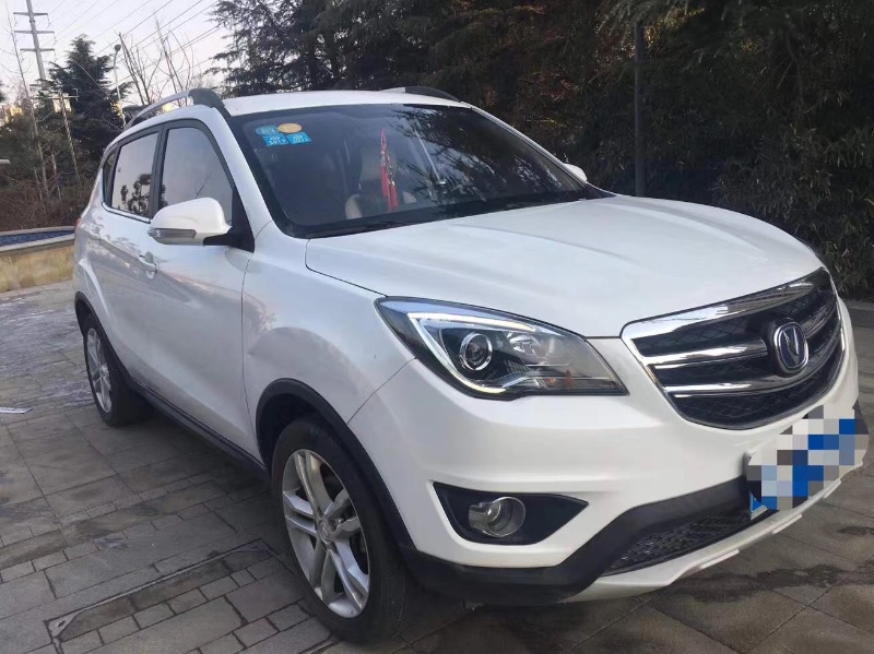 青岛17年长安汽车长安CS354