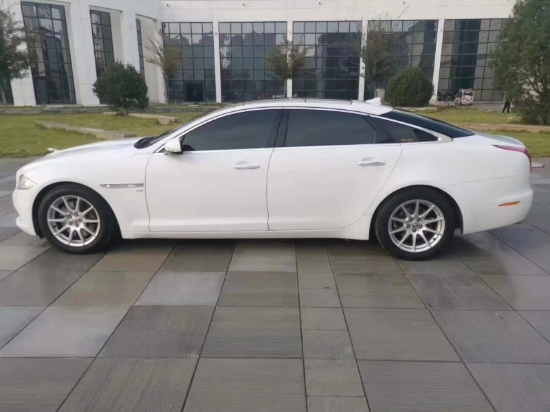 济南13年捷豹XJ4