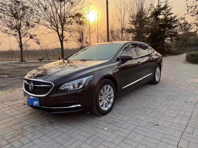 保定18年别克君越2