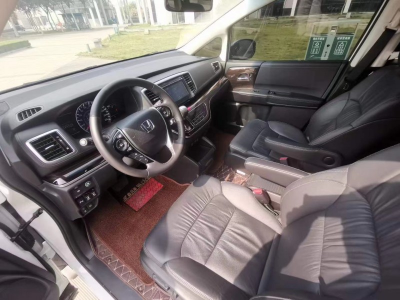 济宁19年本田奥德赛3