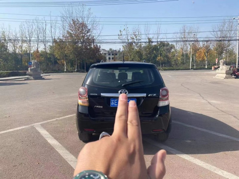 济南12年丰田逸致4