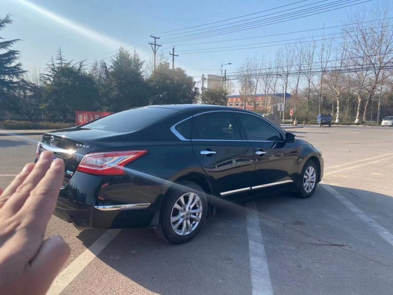 济南13年日产天籁6