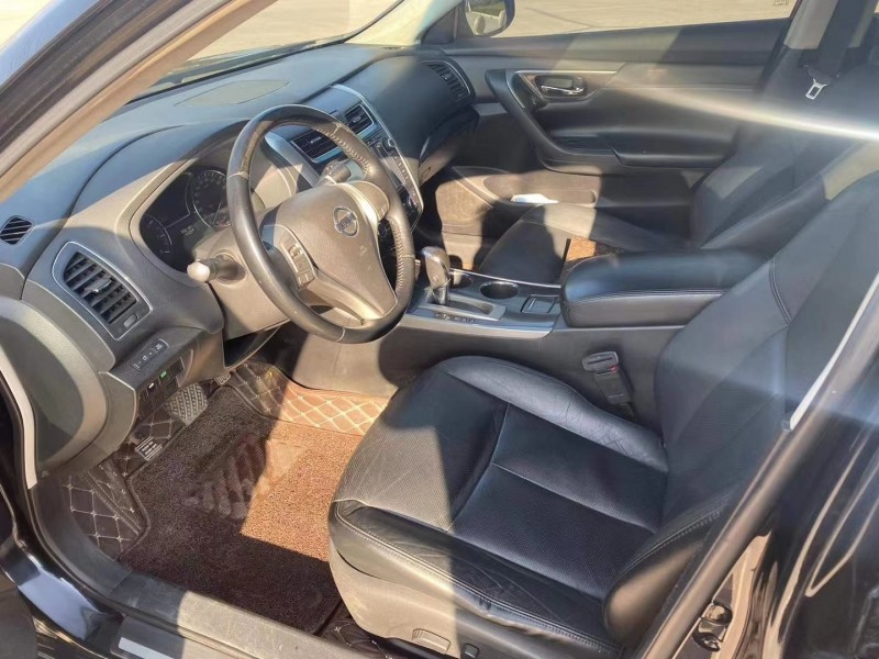 济南13年日产天籁7