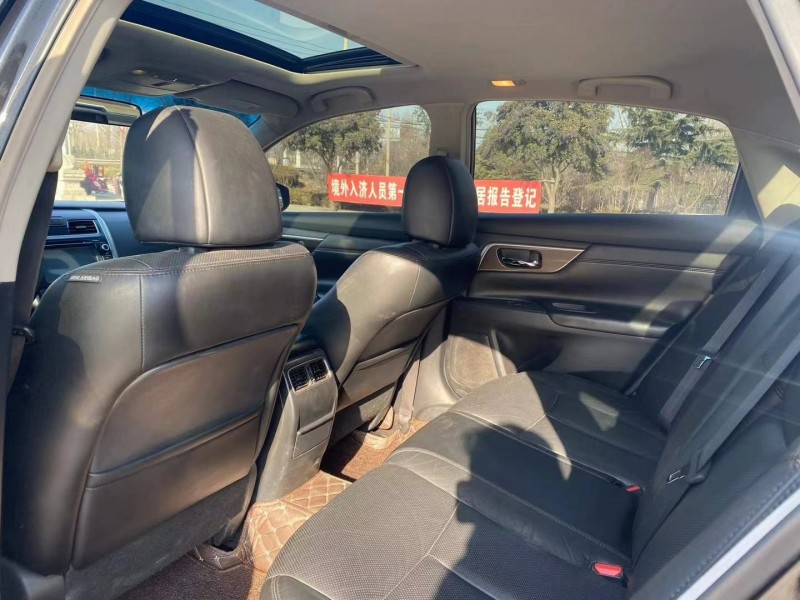 济南13年日产天籁8