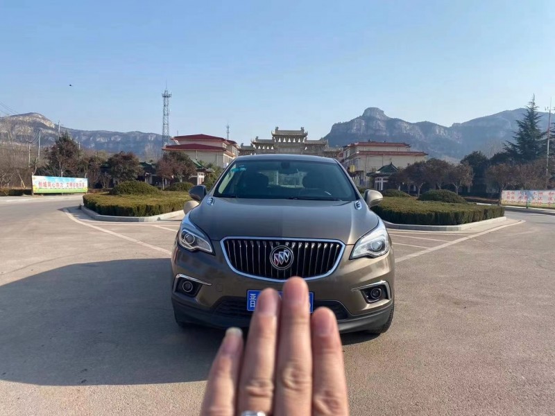 济南17年别克昂科威1