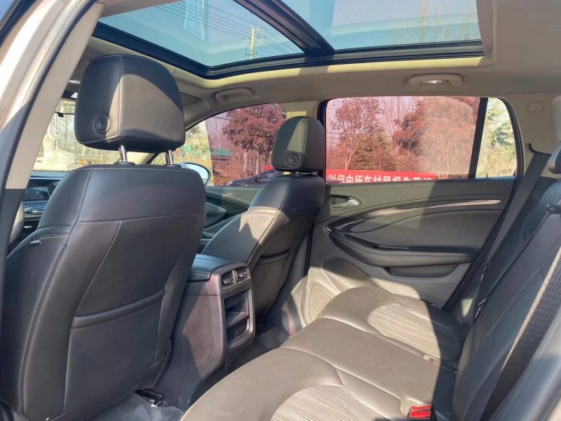 济南17年别克昂科威7