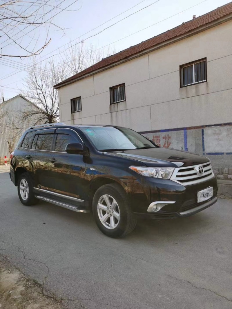 济南14年丰田汉兰达3