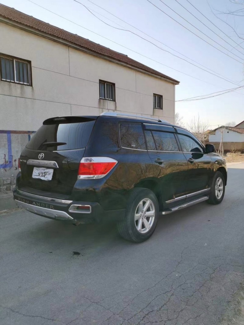 济南14年丰田汉兰达5