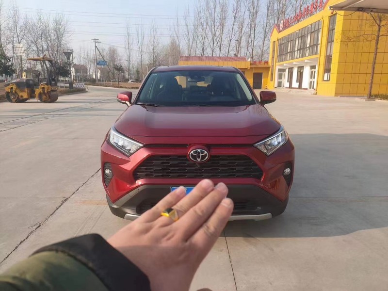 淄博20年丰田RAV4荣放1