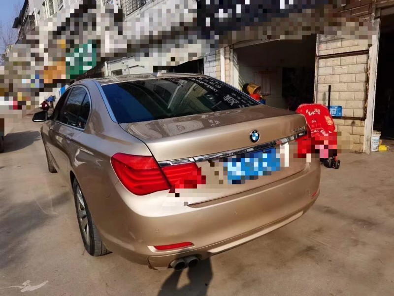 武汉11年宝马7系2