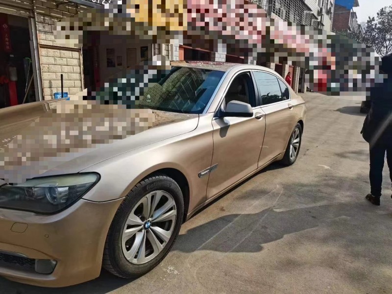 武汉11年宝马7系3