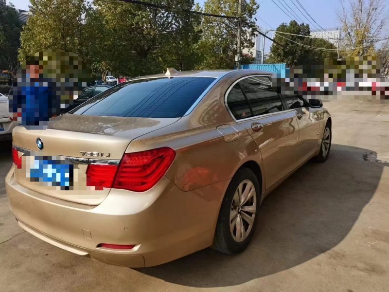 武汉11年宝马7系1