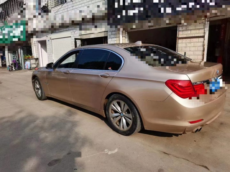 武汉11年宝马7系7