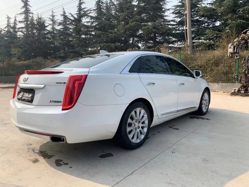 郑州17年凯迪拉克XTS2
