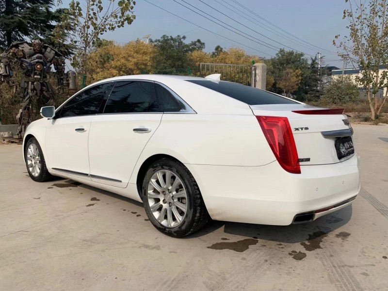 郑州17年凯迪拉克XTS9